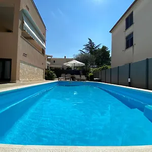 Borik Hills Appartement