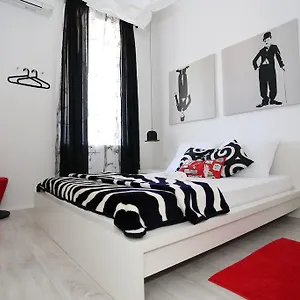 Hostel The, Zadar
