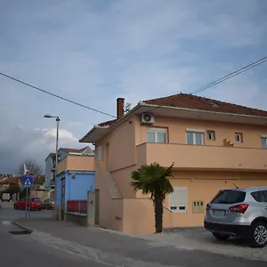 Apartamento Nediljko & Mila, Zadar
