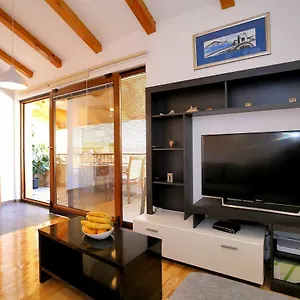 Julijana Apartament